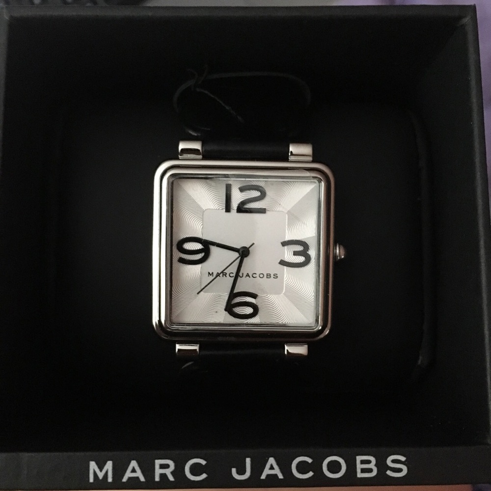BRAND NEW Marc Jacobs Watch!!